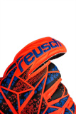 Reusch Attrakt Solid 5470515 2210 blue orange 2